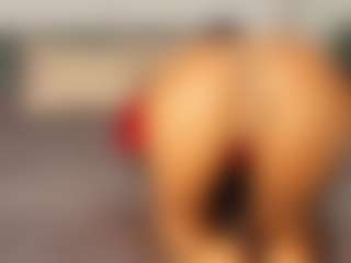 Live cam show with Angellyque - Lovense Middle Aged on friskycurves.com
