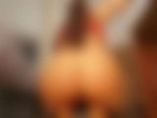 Live cam show with Angellyque - Long Hair on mypornchat.com