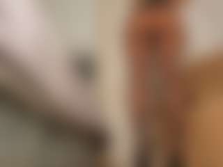 Live cam show with Angellyque - Cute on Camsoda