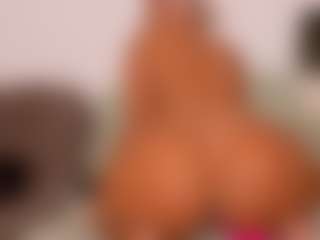 Live cam show with LexiLow - Amateur on Milfs Live