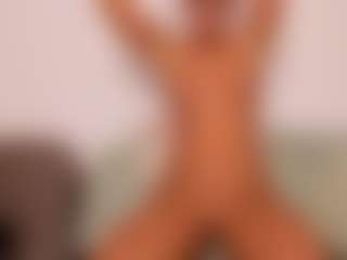 LexiLow's Live Sex Cam Show