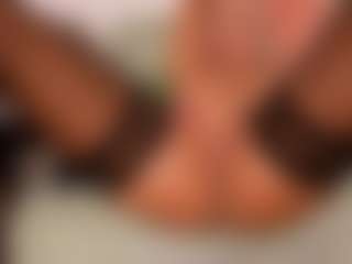Live cam show with LexiLow - Big Tits on Camming Site