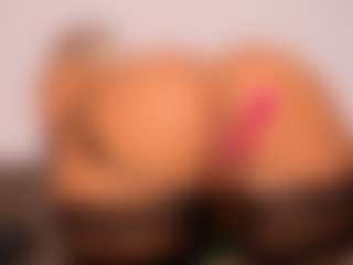 LexiLow's Live Sex Cam Show