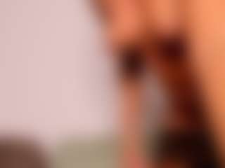 Live cam show with LexiLow - Blonde Hair MILF on Strip Flash - Live Sex Shows