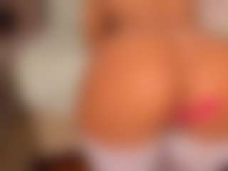 LexiLow's Live Sex Cam Show