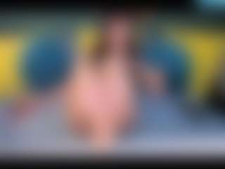 Live cam show with SonyaFoxx - Twitter on eurowanks.com