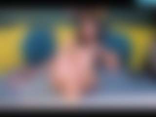 Live cam show with SonyaFoxx - Spoiled on liverealitysex.com