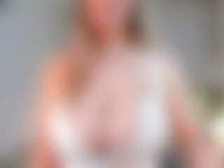 Live cam show with Ann - MILF on chickslive.net | colombia