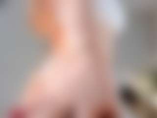 Live cam show with Ann - Mature on Free Soda