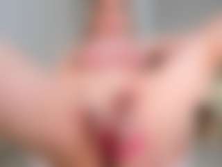 Live cam show with Ann - Mature on CamSodaAdn