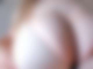Live cam show with Ann - Italian on Stripli.com | colombia