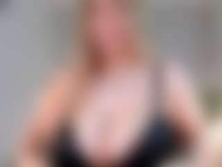 Ann's Live Sex Cam Show
