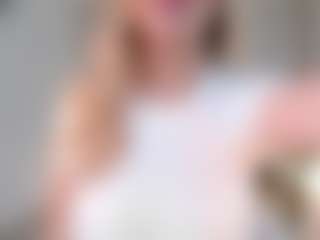 Live cam show with Ann - Blonde Hair on mypornchat.com