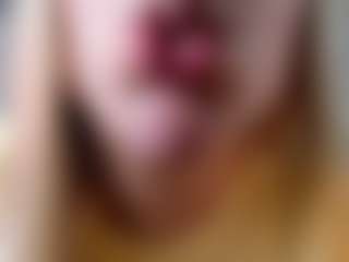Ann's Live Sex Cam Show