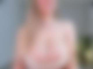 Ann's Live Sex Cam Show