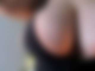 Ann's Live Sex Cam Show