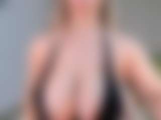 Ann's Live Sex Cam Show