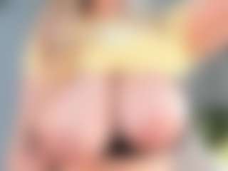 Ann's Live Sex Cam Show