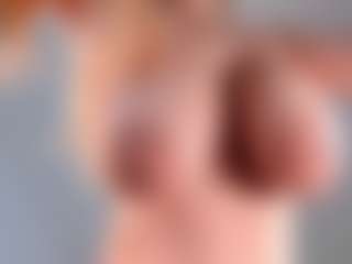 Ann's Live Sex Cam Show