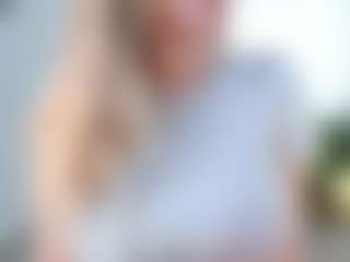 Ann's Live Sex Cam Show
