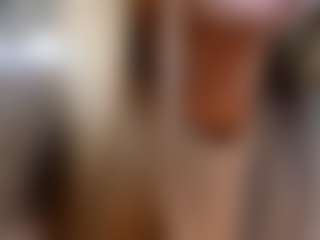 Live cam show with Ann - Spy Mature on SmokeAndPoke