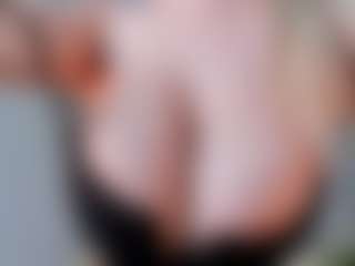Ann's Live Sex Cam Show
