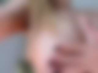 Ann's Live Sex Cam Show