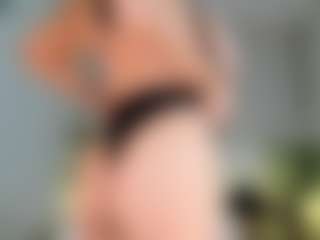 Ann's Live Sex Cam Show
