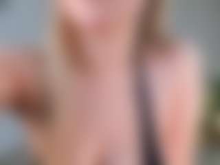 Ann's Live Sex Cam Show