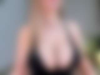 Ann's Live Sex Cam Show