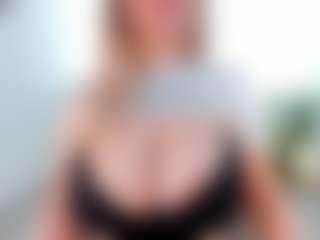 Ann's Live Sex Cam Show