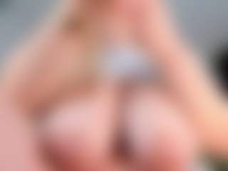 Ann's Live Sex Cam Show