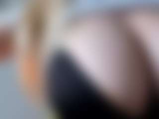 Ann's Live Sex Cam Show