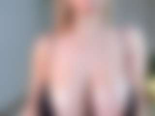 Ann's Live Sex Cam Show