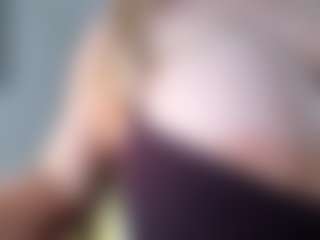 Ann's Live Sex Cam Show