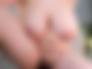 Live cam show with Ann - Anal on fapnchat