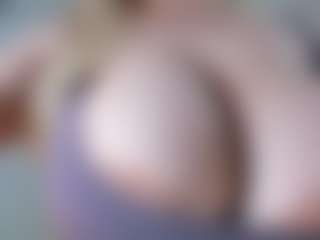 Ann's Live Sex Cam Show