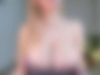 Ann's Live Sex Cam Show