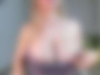 Ann's Live Sex Cam Show