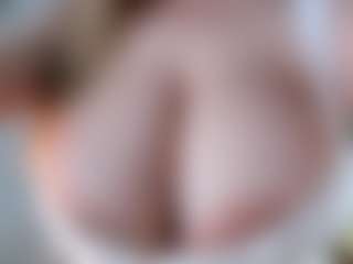 Ann's Live Sex Cam Show