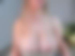 Ann's Live Sex Cam Show