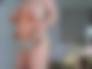 Ann's Live Sex Cam Show