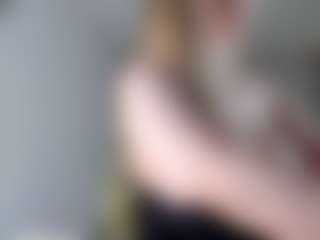 Live cam show with Ann - Blonde Hair on Lustler