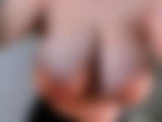 Ann's Live Sex Cam Show