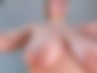 Ann's Live Sex Cam Show