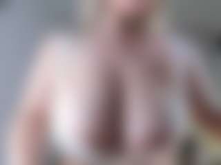 Ann's Live Sex Cam Show