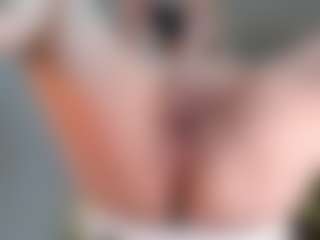 Ann's Live Sex Cam Show
