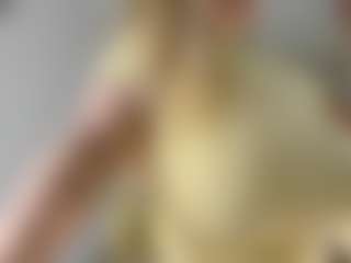 Live cam show with Ann - White on Camsoda | colombia
