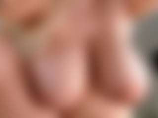 Ann's Live Sex Cam Show