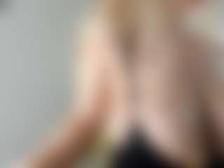 Ann's Live Sex Cam Show